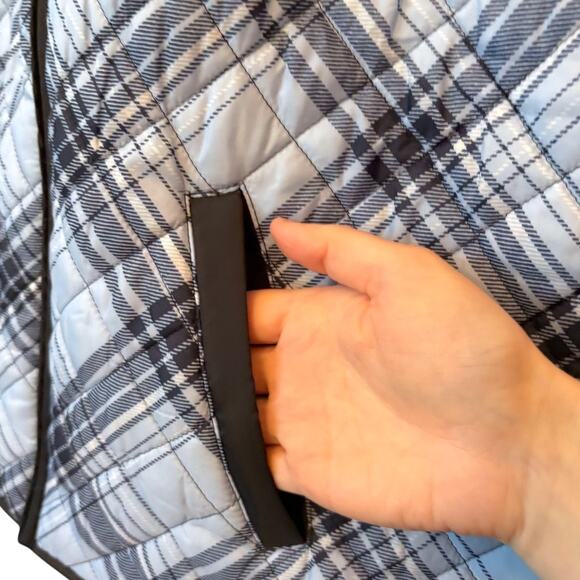 Karen Scott Blue Argyle Vest - Puffer with Pockets - Picture 3 of 6